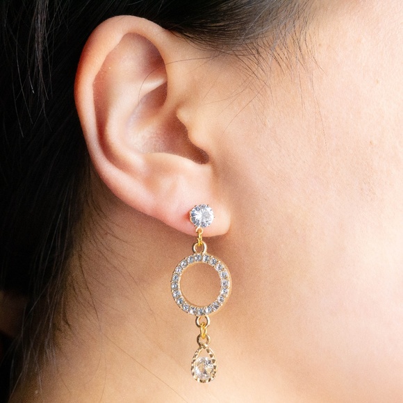 Beautiful Round Gold Plated Zircon Earring - Picture 2 of 4